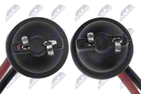 Фонарь освещения номерного знака Nissan Juke,Qashqai I,Qashqai Ii,X-Trail Ii,Pulsar; 2006- Фонарь освещения номерного знака Nissan Juke,Qashqai I,Qashqai Ii,X-Trail Ii,Pulsar; 2006-