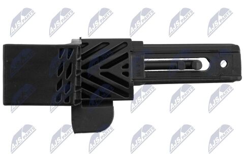 Крышка / обшивка багажного отделения Vw Passat B8 Variant 2014- Крышка / обшивка багажного отделения Vw Passat B8 Variant 2014-