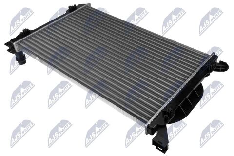Радиатор, охлаждение двигателя Audi A4 00-, A6 01-05, Seat Exeo 09-, Exeo St 09- Радиатор, охлаждение двигателя Audi A4 00-, A6 01-05, Seat Exeo 09-, Exeo St 09-