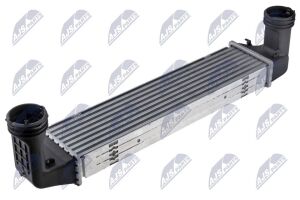 Охолоджувач наддувального повітря Bmw 3 E46 (98-) 318D, 3 E46 Compact (01-) 318 Td, X3 E83 (04-) X3 2.0D (Diesel)