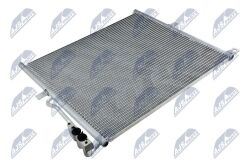 Конденсатор, кондиционер Bmw X3 E83 (04-) X3 2.0I (W Конденсатор, кондиционер Bmw X3 E83 (04-) X3 2.0I (W