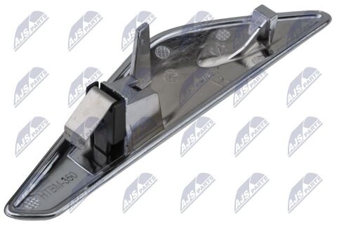 Декоративна накладка, вказівник повороту Bmw X3 F25 2010-,X4 F26 2013- Декоративна накладка, вказівник повороту Bmw X3 F25 2010-,X4 F26 2013-