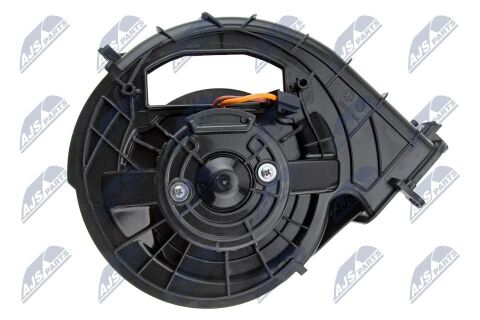 Компресор салону Bmw X5 2013-2018,X6 2014-2019 Компресор салону Bmw X5 2013-2018,X6 2014-2019