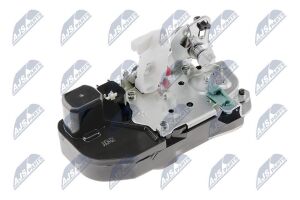 Замок двери Chrysler 300C 05-10