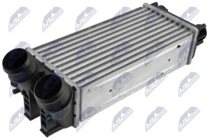 Охолоджувач наддувального повітря Citroen Berlingo (B9) (08-) 1.6 Bluehdi, C4 (La, Lc) (04-) 1.6 Hdi, 3008 (09-) 1.2 Thp, 308 (07-) 1.6 Hdi, 5008 (09-) 1.2 Thp, Partner (B9) (08-) 1.6 Bluehdi