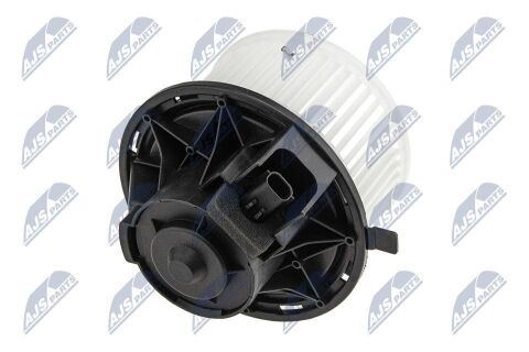 Компресор салону Jeep Liberty 2.4, 3.7 02-07, Wrangler 2.4, 4.0 -06 Компресор салону Jeep Liberty 2.4, 3.7 02-07, Wrangler 2.4, 4.0 -06