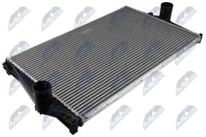 Охолоджувач наддувального повітря Volvo Xc 90 D5 02- Diesel