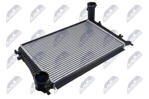 Интеркулер Vw Caady Iii, Eos, Golf Plus V, Jetta Iii Passat B6 , Touran 03-15