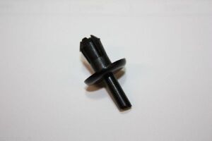 Клин розжимн. універс. 6 mm Fiat Mercedes Opel