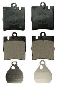 Тормозные колодки зад. DB CLC-Series (W203)/SLK-Series (W171)/CLK-Series (W209)/C-Series (W203)/E-Series (W210)/C-Series (W202) (93-11)