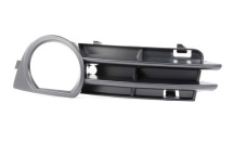 Решітка бампера ліва передня AUDI A3