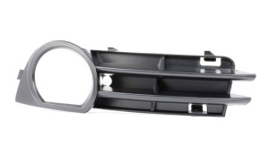 Решітка бампера ліва передня AUDI A3