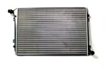 Радіатор охолодження двигуна VW Passat/Caddy 1.9/2.0D 04-10 (+AC) (650x439x32)