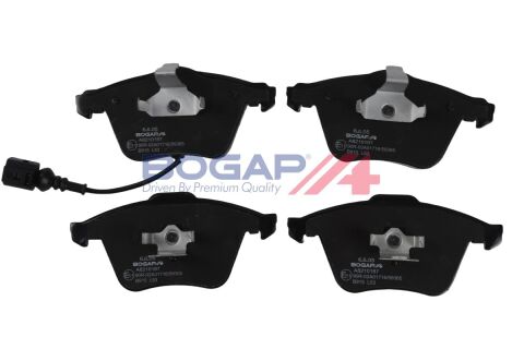 Колодки гальмівні (передні) VW Passat 05-10/Skoda Superb 08-15 (з датчиком)