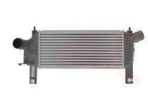 Інтеркулер Nissan Navara, Pathfinder 2.5 dCi 2005–