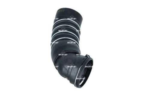 Патрубок інтеркулера (L) BMW X5 (E70)/X6 (E71/E72) 07- M57 D30