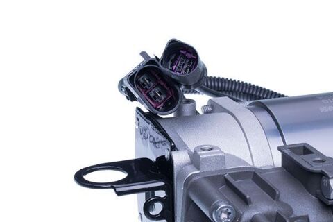 Компресор пневматична система Audi Q7 06-15 /Porsche Cayenne 03-10 /VW Touareg 02-10 Компресор пневматична система Audi Q7 06-15 /Porsche Cayenne 03-10 /VW Touareg 02-10