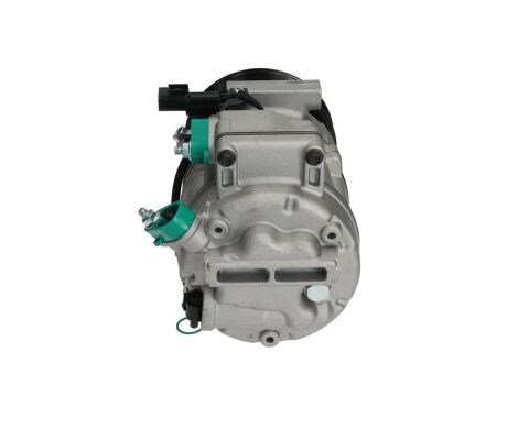 Компресор кондиціонера Hyundai Grand Santa Fe 2.2 13–, Santa Fe III 2.0, 2.2 12– Компресор кондиціонера Hyundai Grand Santa Fe 2.2 13–, Santa Fe III 2.0, 2.2 12–