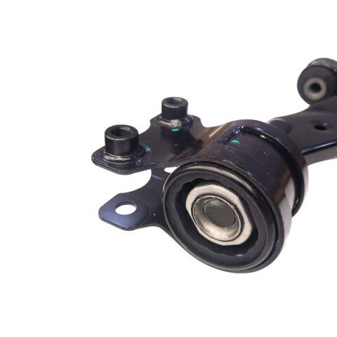 Важіль перед. (знизу) Mazda 3 03-09/ Mazda 5 10-1.3-2.0 i/D Пр. (CQMZ-1R) Важіль перед. (знизу) Mazda 3 03-09/ Mazda 5 10-1.3-2.0 i/D Пр. (CQMZ-1R)