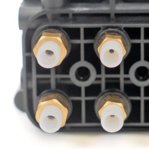 Клапан пневмоподвески Audi A6/A8 3.0 TDI 12-18