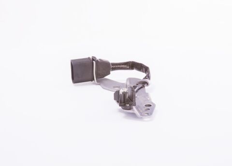 Датчик положення розподільного валу VW Golf IV/Passat B5 1.6 00-06 Датчик положення розподільного валу VW Golf IV/Passat B5 1.6 00-06