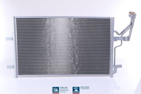 Радиатор кондиционера (конденсатор) без осушителя 3 1.6 DIESEL 03-(655x391x16) MAZDA