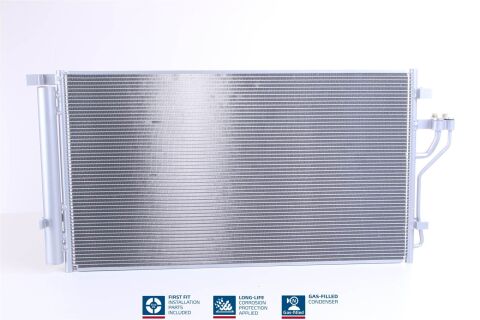 Радіатор кондиціонера (конденсатор) з осушувачем ix35, Kia Carens IV, Sportage 10- HYUNDAI