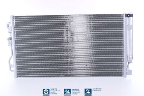 Радіатор кондиціонера (конденсатор) F20, F21, F22, F30, F31, F32, F33, F34, F80, F87 (механіка) BMW Радіатор кондиціонера (конденсатор) F20, F21, F22, F30, F31, F32, F33, F34, F80, F87 (механіка) BMW