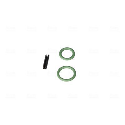 Радіатор кондиціонера (конденсатор) з осушувачем A4 B8 08-, A5 3.0 10-, Q5 2.0 08-, 3.0 12- AUDI Радіатор кондиціонера (конденсатор) з осушувачем A4 B8 08-, A5 3.0 10-, Q5 2.0 08-, 3.0 12- AUDI