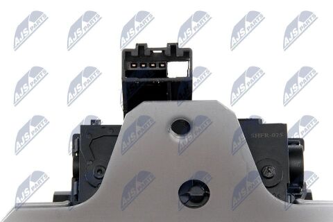 Замок кришки багажника FORD FOCUS II 04- / FOCUS III 10- / C-MAX 07- / KUGA 08- / MONDEO IV 07- Замок кришки багажника FORD FOCUS II 04- / FOCUS III 10- / C-MAX 07- / KUGA 08- / MONDEO IV 07-