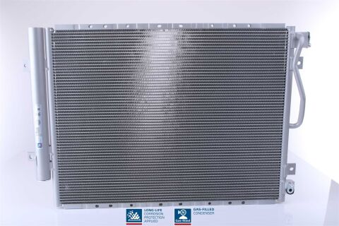 Радіатор кондиціонера (конденсатор) з осушувачем Sorento I 02- KIA