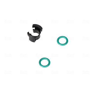 Радіатор кондиціонера (конденсатор) CAMRY 2.5 17-, RAV 4 V 2.0 18- TOYOTA