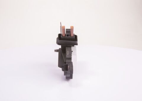 Регулятор генератора Регулятор генератора