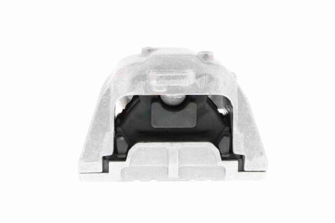 Опора, двигун