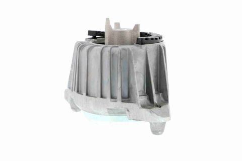 Опора, двигун