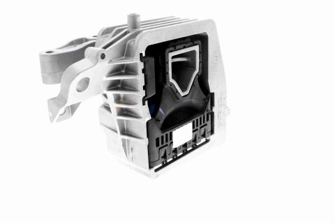 Опора, двигун