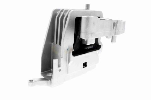 Опора, двигун