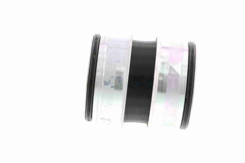 Шланг подачі наддувального повітря Шланг подачі наддувального повітря