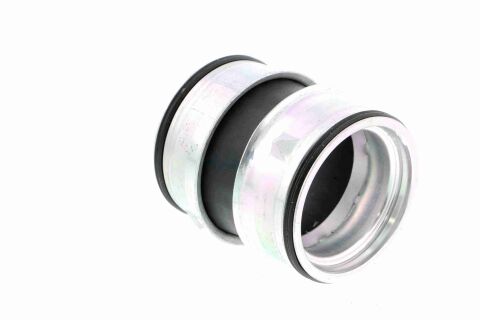 Шланг подачі наддувального повітря Шланг подачі наддувального повітря