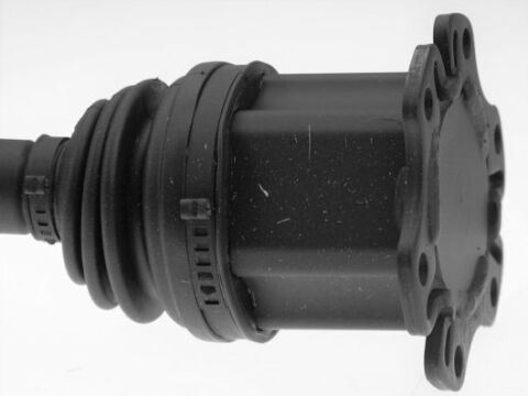 Приводной вал