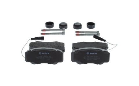 Колодки гальмівні задн. CABSTAR 06- Колодки гальмівні задн. CABSTAR 06-