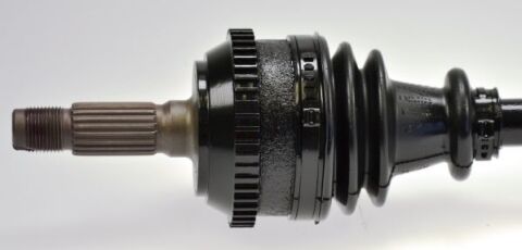 Приводной вал