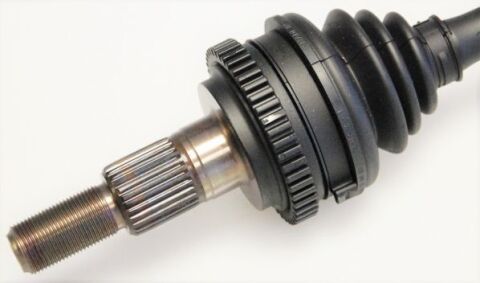 Привідний вал