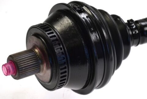 Привідний вал