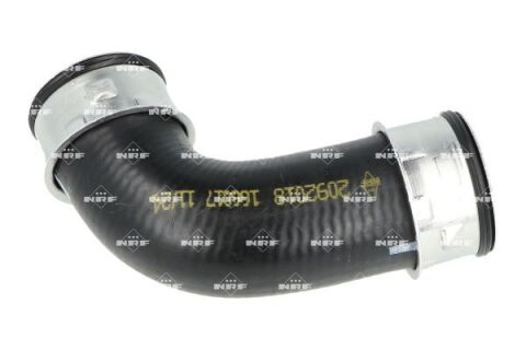 Патрубок інтеркулера (зверху) (R) VW Golf V/Passat 2.0 TDI 05-13