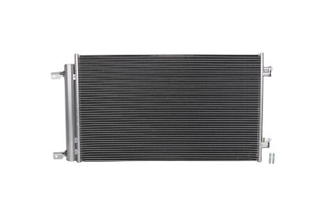 Радиатор кондиционера с осушителем Радиатор кондиционера с осушителем