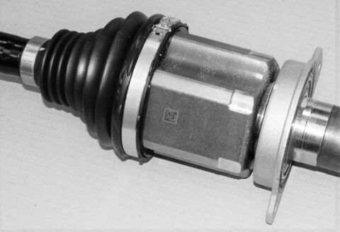 Привідний вал