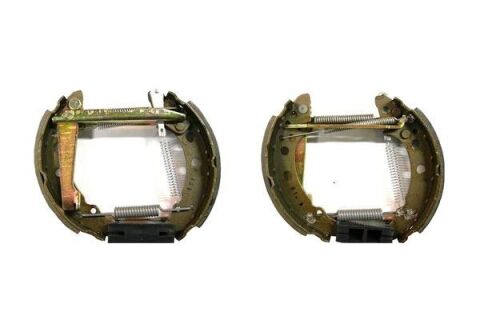 Комплект гальмівних колодок Комплект гальмівних колодок