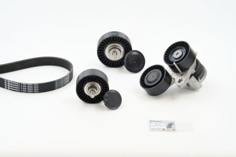 Поликлиновой ременный комплект