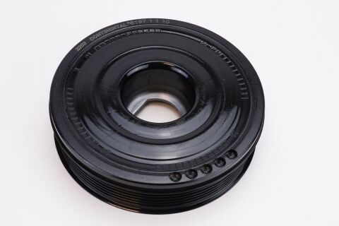 Шків, колінчатий вал